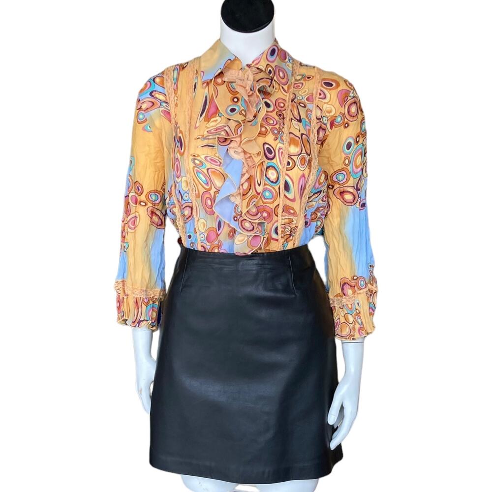 spring time Yellow button up blouse size medium